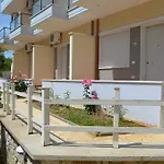 Elite 2 Kosta 3* Dhërmi