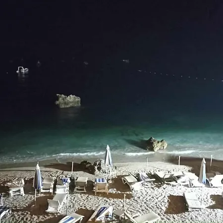 Elite 2 Kosta Dhërmi