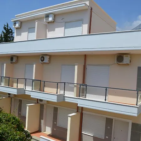 게스트하우스 Elite 2 Kosta 3*