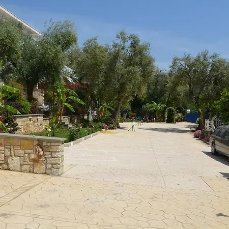 Elite 2 Kosta 게스트하우스 3*